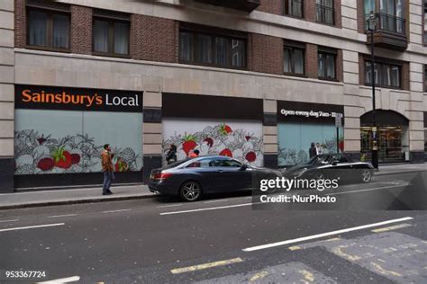 Sainsbury's Local Store 的图像结果
