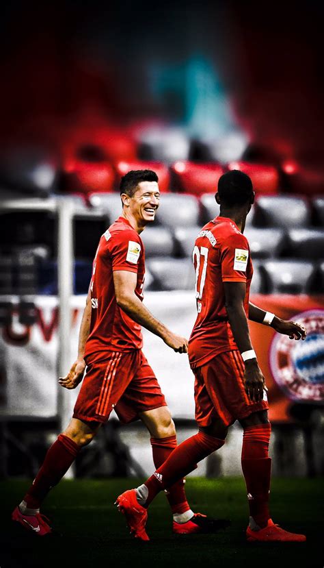 [500+] Soccer Players Wallpapers | Wallpapers.com