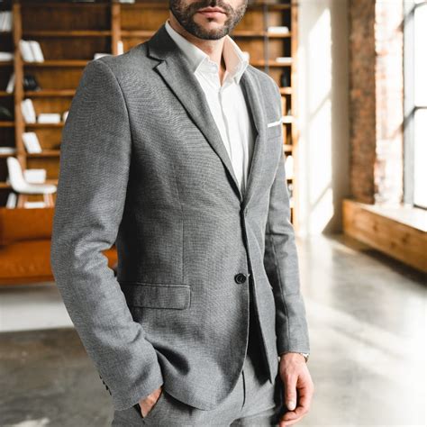 The Ultimate Guide to Wearing a Grey Sport Coat with Style