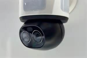 Reolink's New Floodlight Camera Uses Sensors and AI to Detect Where It ...