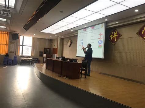 北大深圳研究生院举办外籍学生迎新会