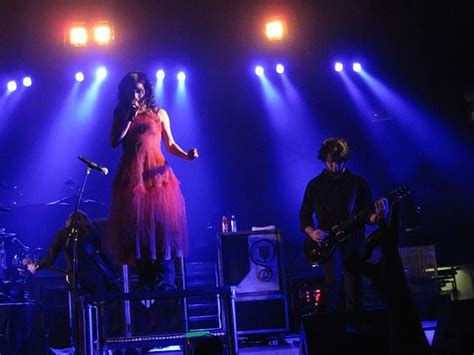 Paramore Flyleaf 的图像结果