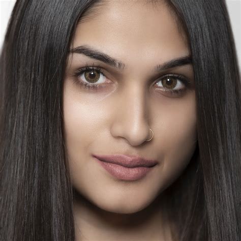 Ultime Pro Matte Lip Crayon - Buy Nude Lip Crayons Online | Faces Canada