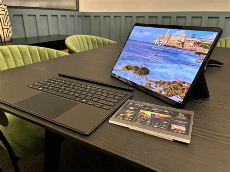 Forget Microsoft: This Asus 2-in-1 Beats Surface Pro 11