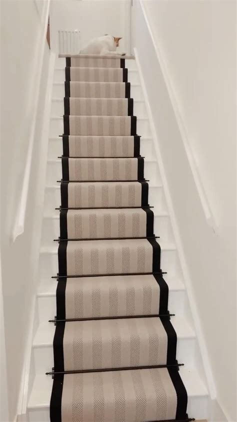 How to install a stair runner with rods 6 easy steps – Artofit