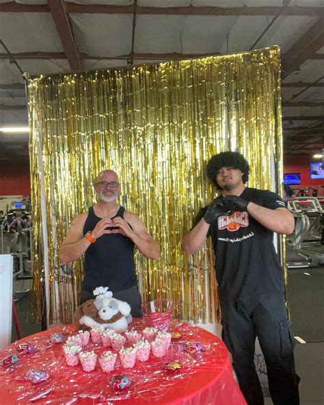 Crunch Fitness Elk Grove (@crunchelkgrove) • Instagram photos and videos