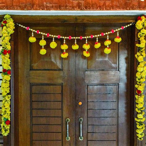 Buy Handcrafted Elegant Pearl Door Toran Online On Zwende