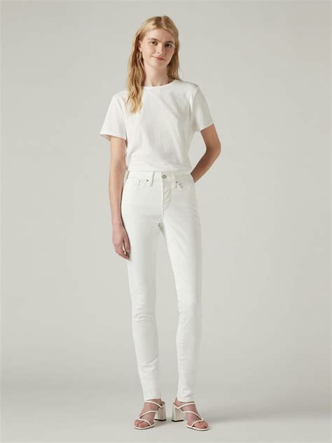 Best Tummy Control Jeans That Are Figure Flattering 2026