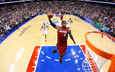 Lebron James Dunking Wallpapers - Wallpaper Cave