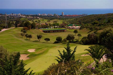 https://www.1golf.eu/images/golfclubs/marbella-golf-country-club_067571_full.jpg