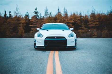 [200+] Nissan Gt R Wallpapers | Wallpapers.com