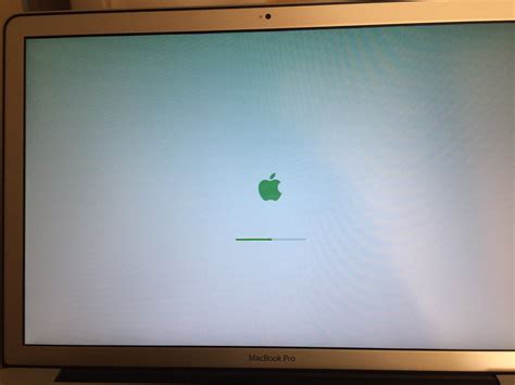 Strange Start Up Screen with Green Apple Displayed | MacRumors Forums