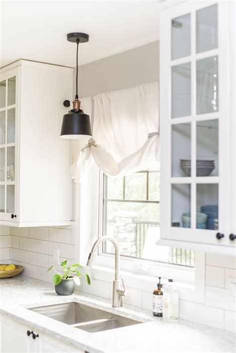 Lighting The Way: How To Make The Most Of The Light Over Your Kitchen ...