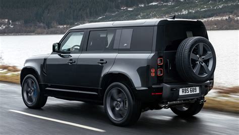 New Land Rover Defender V8 gets 391kW and bespoke styling - Automotive ...