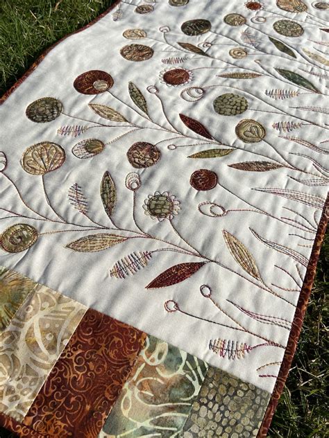 Image result for Applique Table Runner Patterns