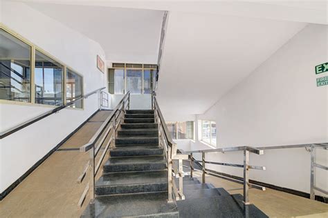 Book Super Collection O Madikeri City Center Near KSRTC Bus Stand Coorg ...