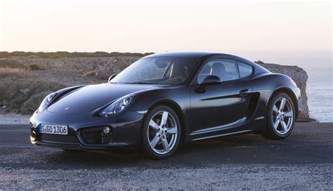 2013 Porsche Cayman makes international debut - Photos (1 of 7)