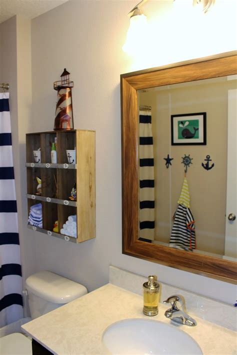 Nautical Bath Decor