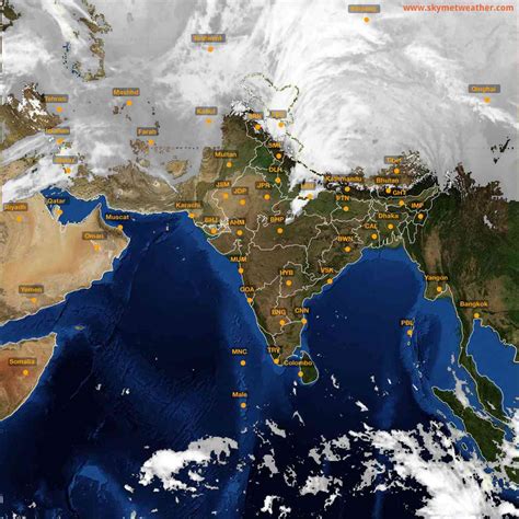 Live INSAT-3D Satellite Image India: Cloud & Rain Animation (2025) | Skymet