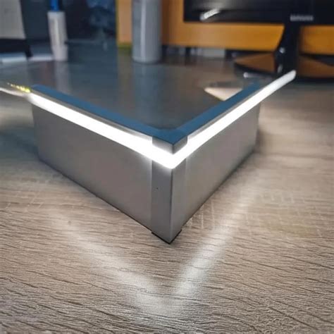 Aluminum Skirting Board with LED Lighting for Flooring Applications
