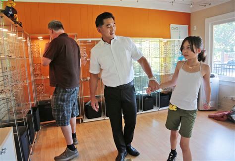 Portland lawmaker shares refugee experience in new play ‘Belonging ...