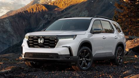 2025 Honda Pilot Images: Interior And Exterior Gallery