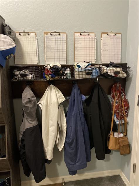 Black Metal Wire Wall Basket, Small