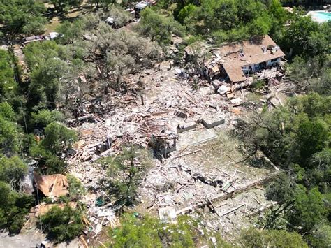 6 hurt in Austin home explosion, 24 other houses damaged