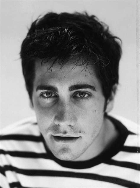 30 Pictures of Jake Gyllenhaal When He Was Young