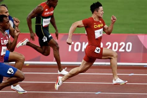 苏炳添进百米决赛成中国历史首人：9秒83破亚洲纪录|苏炳添|亚洲纪录|中国_新浪科技_新浪网