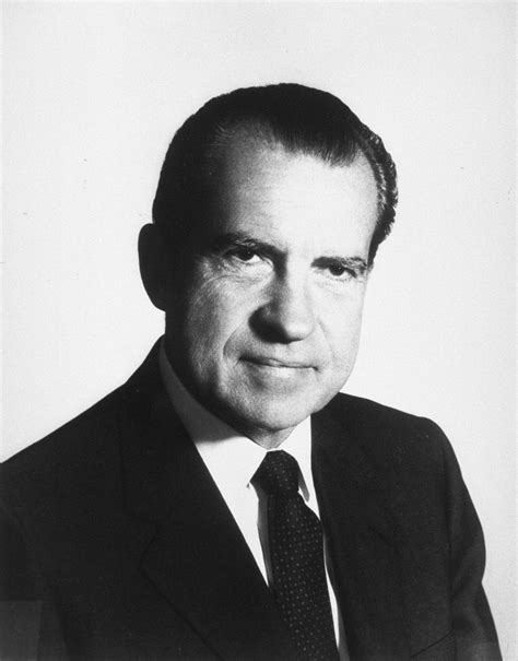 水门事件：尼克松为何成为一个下台的美国总统_这里是美国_嘻嘻网