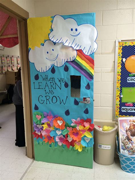 60 Awesome Classroom Doors For Back-to-School