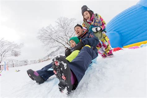 小朋友也能开开心心玩雪！儿童乐园相当充实的4座滑雪场 | 玩尽日本滑雪社