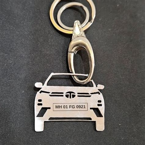 Personalised Car Keychain | Tata Nexon 2023 – Foundation Gift