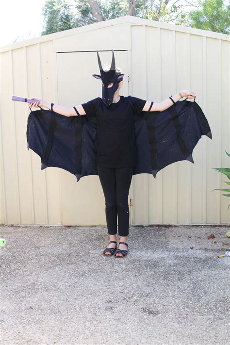 Wings of Fire Moon Book Week Costume - Megan Nielsen Patterns Blog