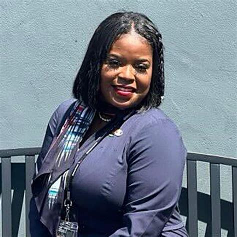 Who Are the Victims in the D.C. Plane Crash? - The New York Times