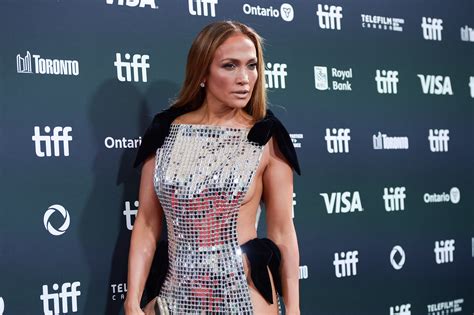 Se estrena cinta en la que trabajaron JLo y Ben Affleck; el actor no asistió a la premiere - El ...