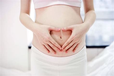孕妇肚子上的线有何作用？别猜测了，其中的实情要清楚_中线