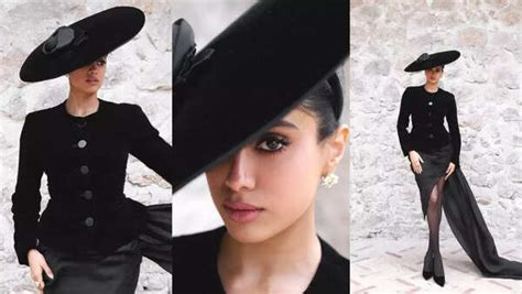 Janhvi Kapoor seeks blessings at Tirupati temple on her birthday ...