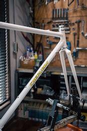 Vintage R-2 | cherubim
