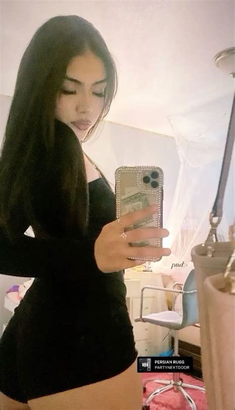 Pin by keira on Get that camera out | Pretty latinas, Pretty selfies, Pretty latina