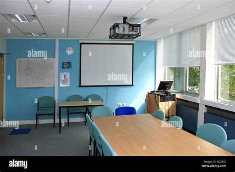Classroom Projection Screen 的图像结果