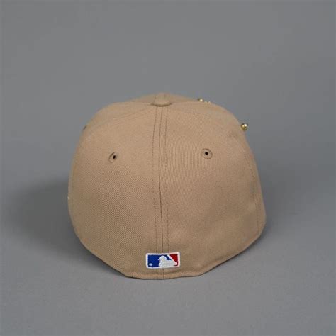 NEW ERA CAP NEW ERA EXCLUSIVE 59FIFTY LIGHT KHAKI UPSIDE DOWN LOS ...
