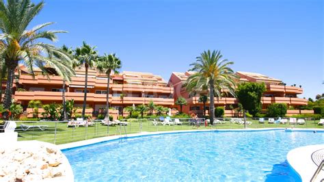 Ground floor apartments to rent in El Embrujo Playa, Marbella - Puerto ...