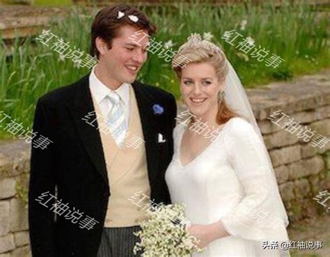 卡米拉女儿14年前盛大婚礼！穿低胸婚纱美绝，凯特在人群中不起眼_王室_查尔斯_前夫