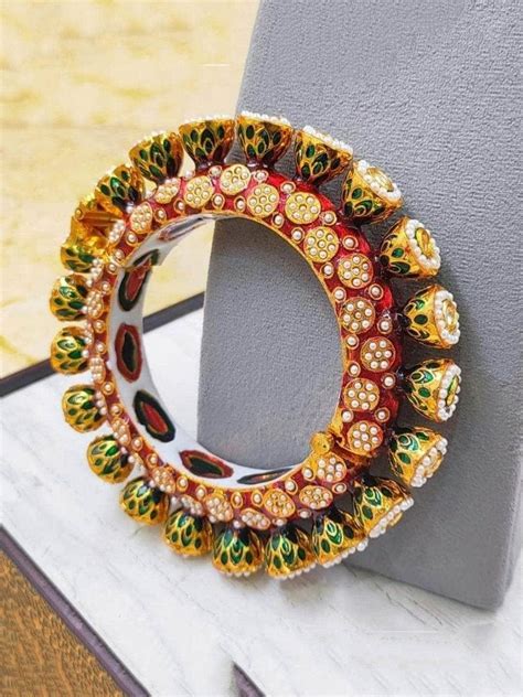 Buy Stone Studded Classic Meenakari Bangle Online - Ishhaara