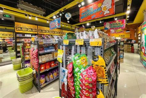每天近70万人次进店，“零食很忙”获评“2023长沙市消费者信赖品牌”