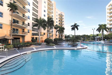 Club Wyndham Palm-Aire | North Pompano Beach Hotels, FL 33069