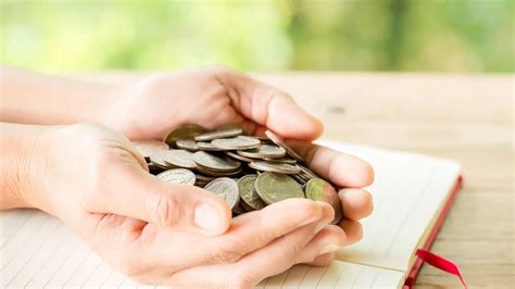 25 Calming Prayers for Anxiety to Find Peace, Strength, and God’s Comfort