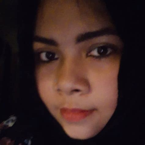 Nuzaha - Anatomy teacher in Chennai - ₹800/h